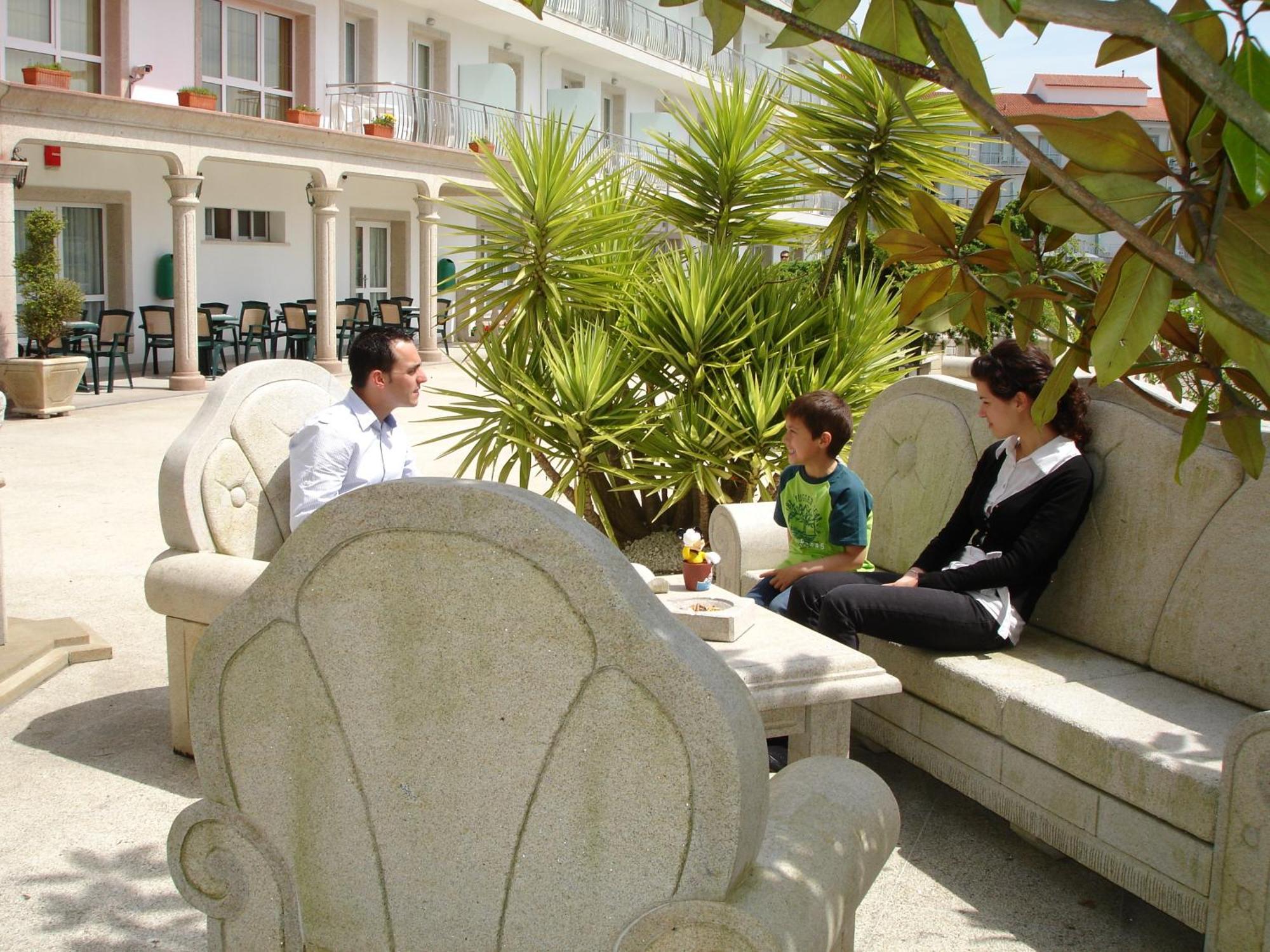 Hotel Nuevo Vichona Sanxenxo Exterior foto