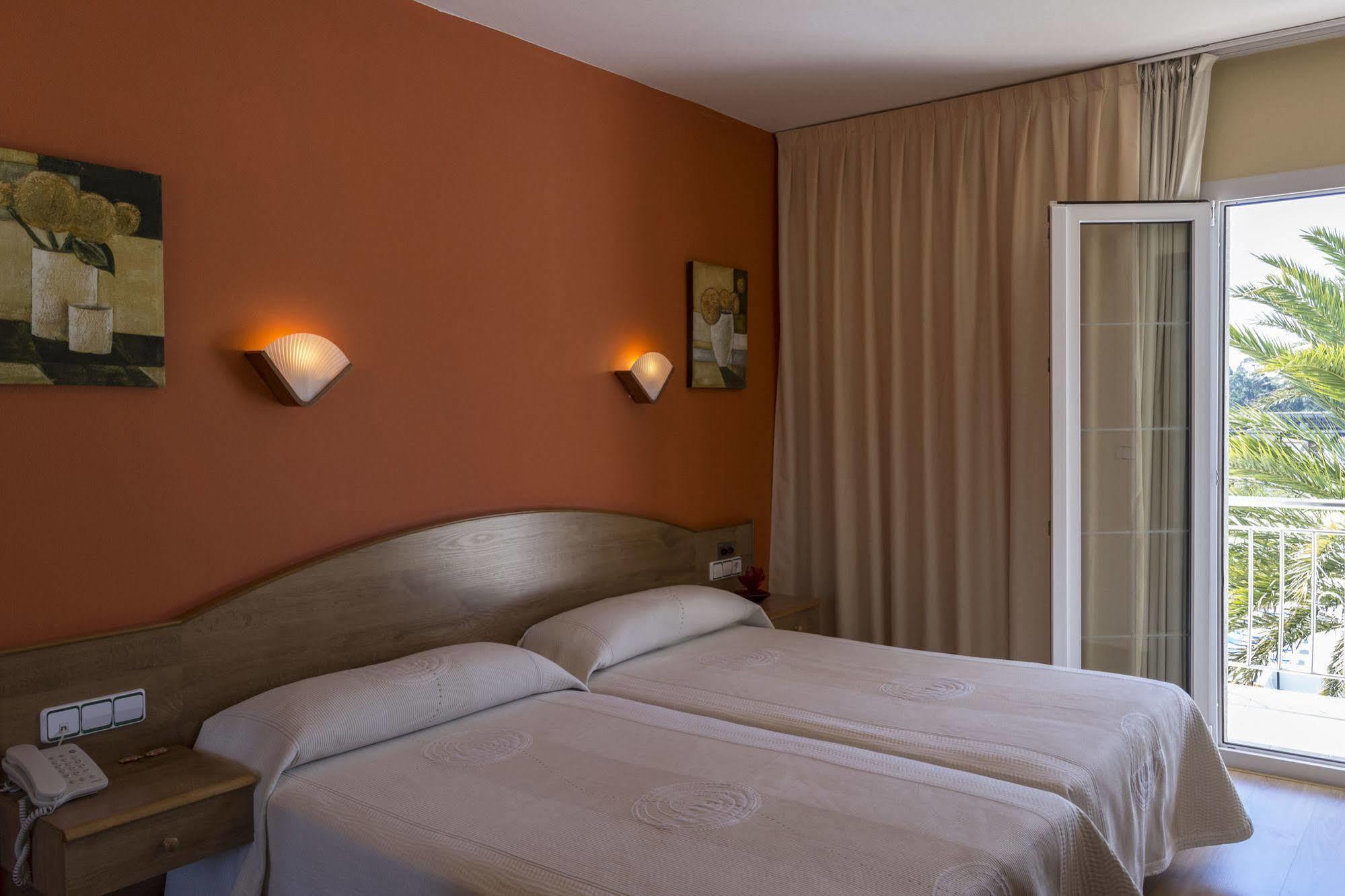 Hotel Nuevo Vichona Sanxenxo Exterior foto